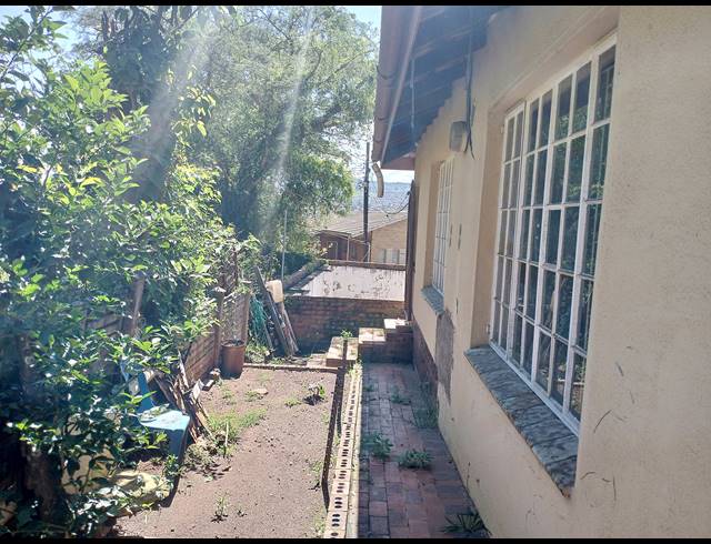 4 BEDROOM HOUSE FOR SALE IN RAISETHORPE